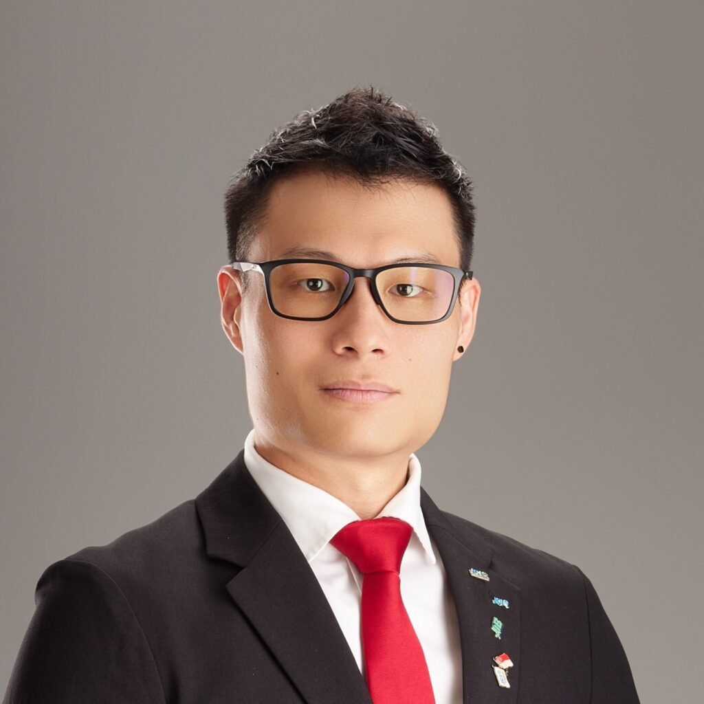 National Vice President Soon Wen Qi